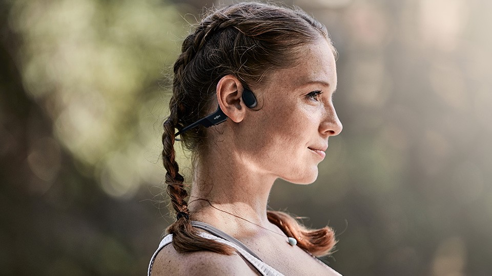 How to Listen to Music While Running