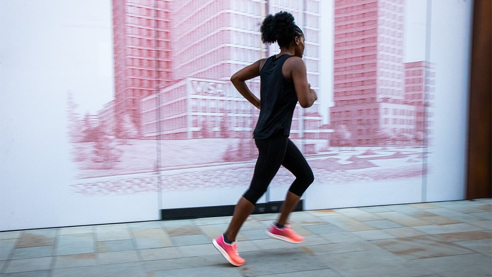 Best Minimalist & Low Heel-Drop Running Shoes (2026)