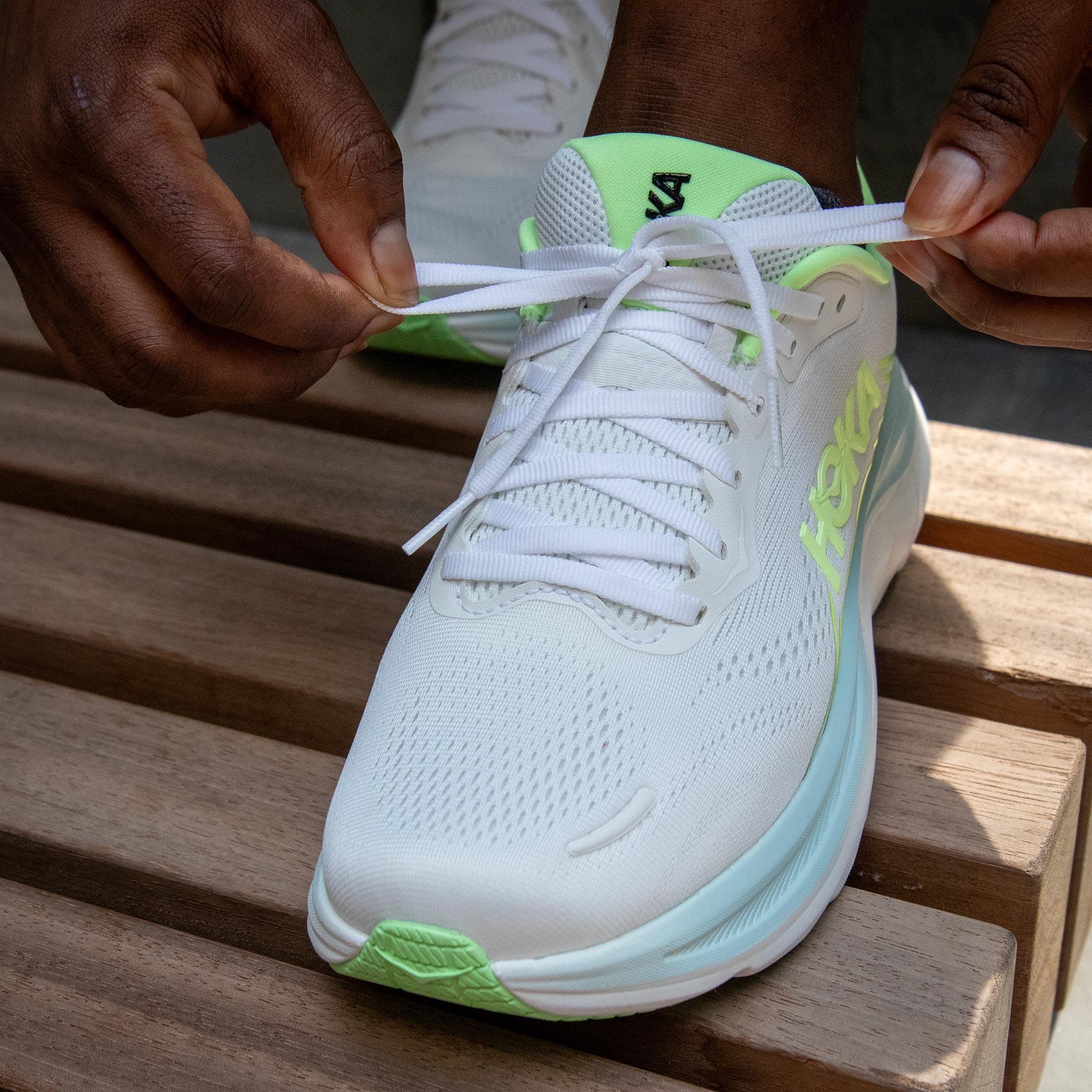 Hoka Clifton 11