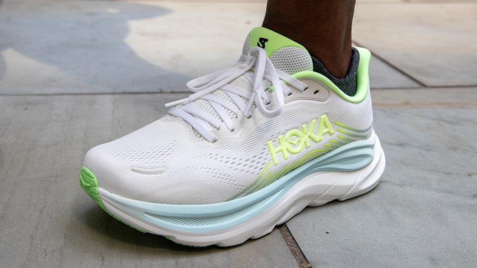 Hoka Clifton 11
