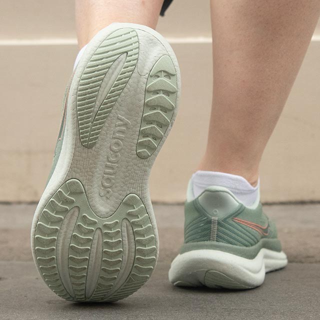 Women's Saucony Triumph 23