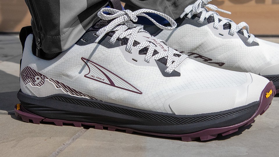 Altra Lone Peak 9+