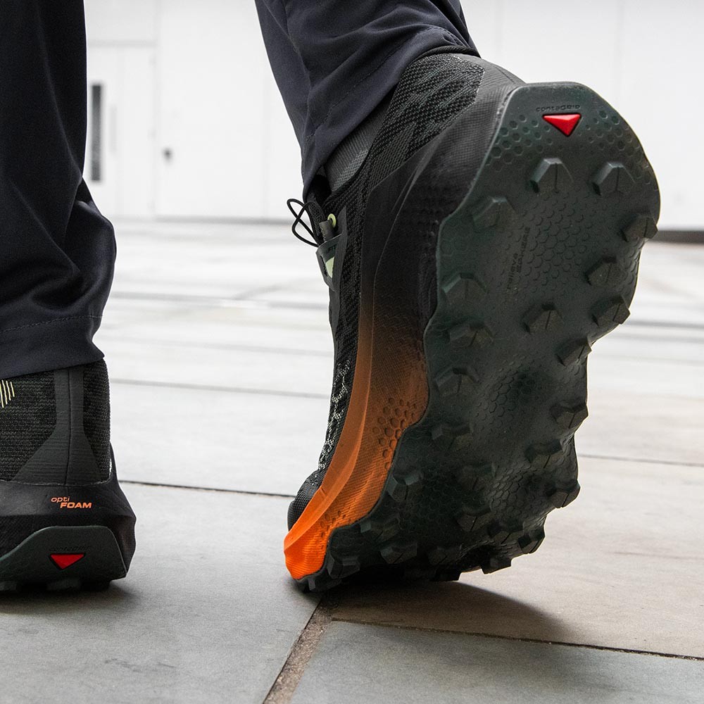 Men's Salomon Ultra Glide 4