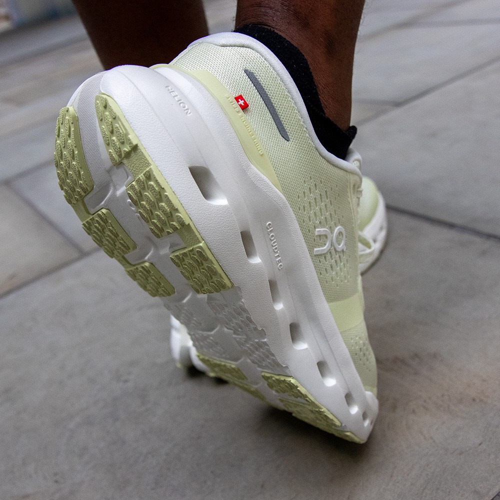 On Cloudrunner 3