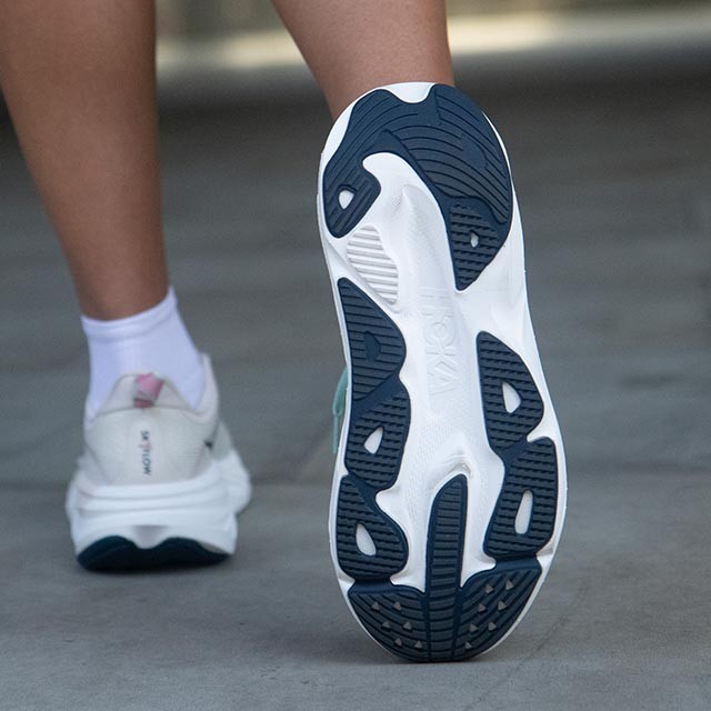 Women's Hoka Skyflow