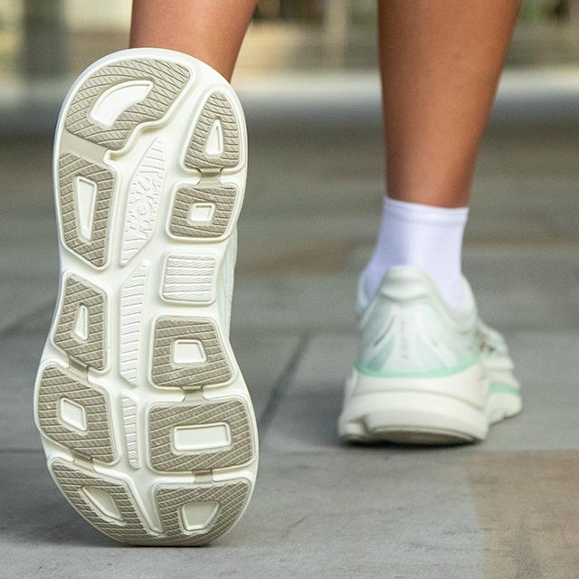 Women's Hoka Bondi 9