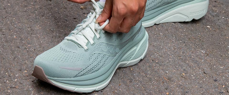 Saucony Hurricane 25