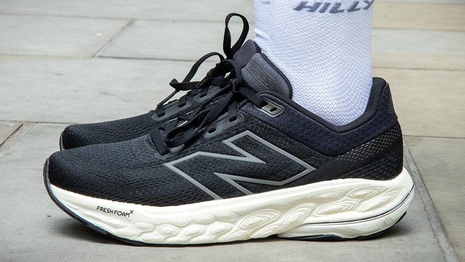 New Balance 860v14