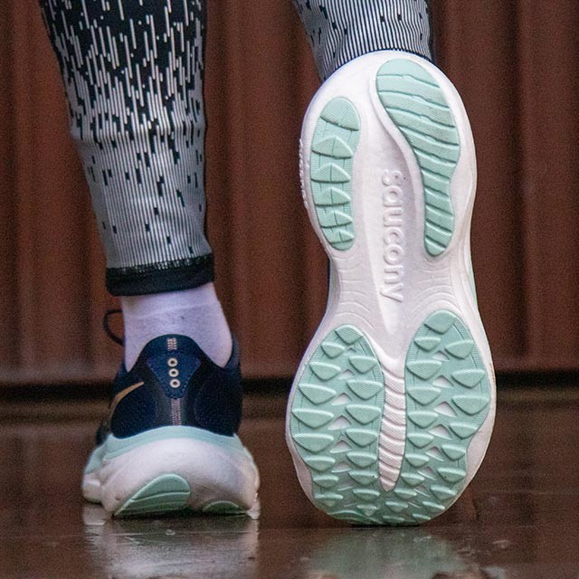 Women's Saucony Ride 19