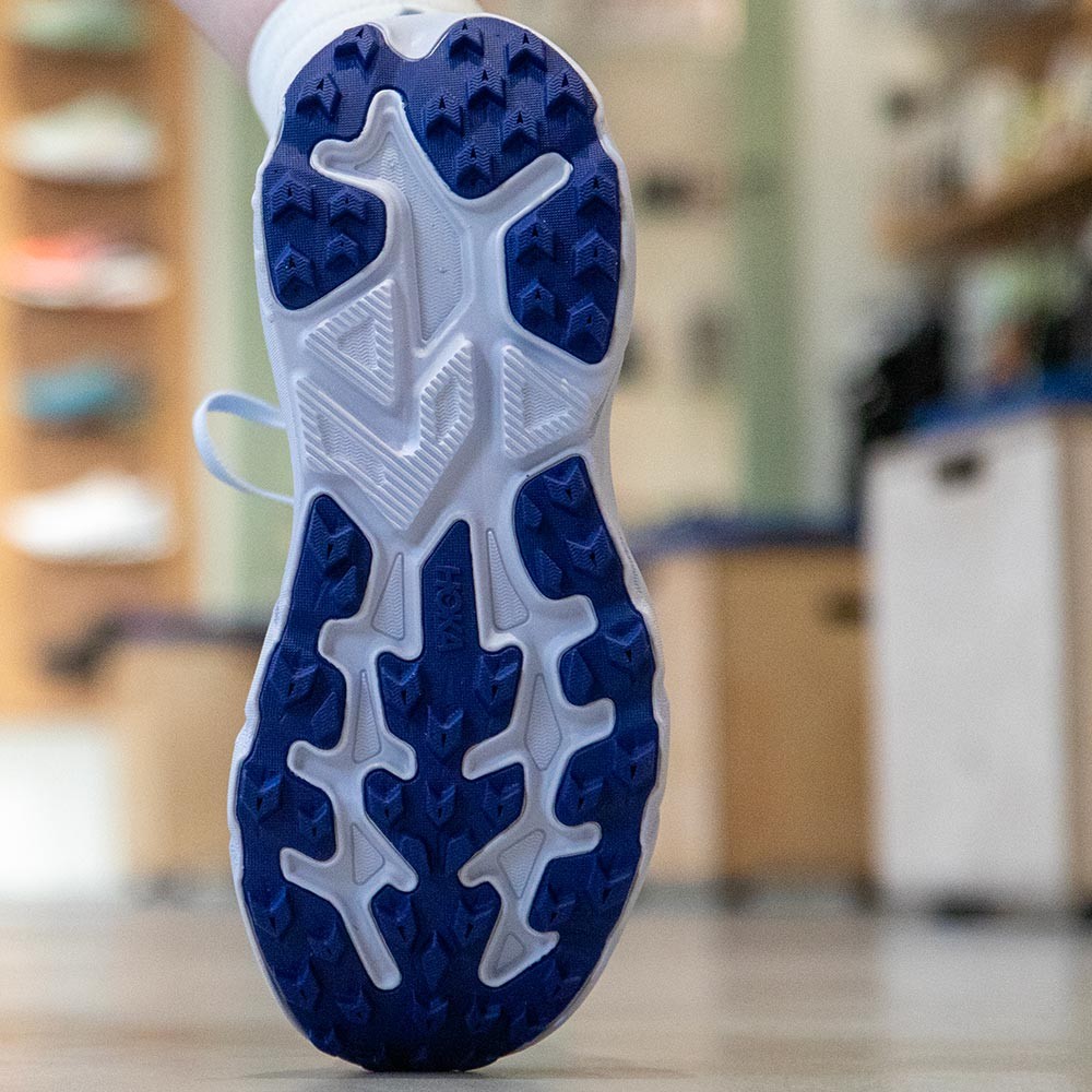 Women's Hoka Challenger 8