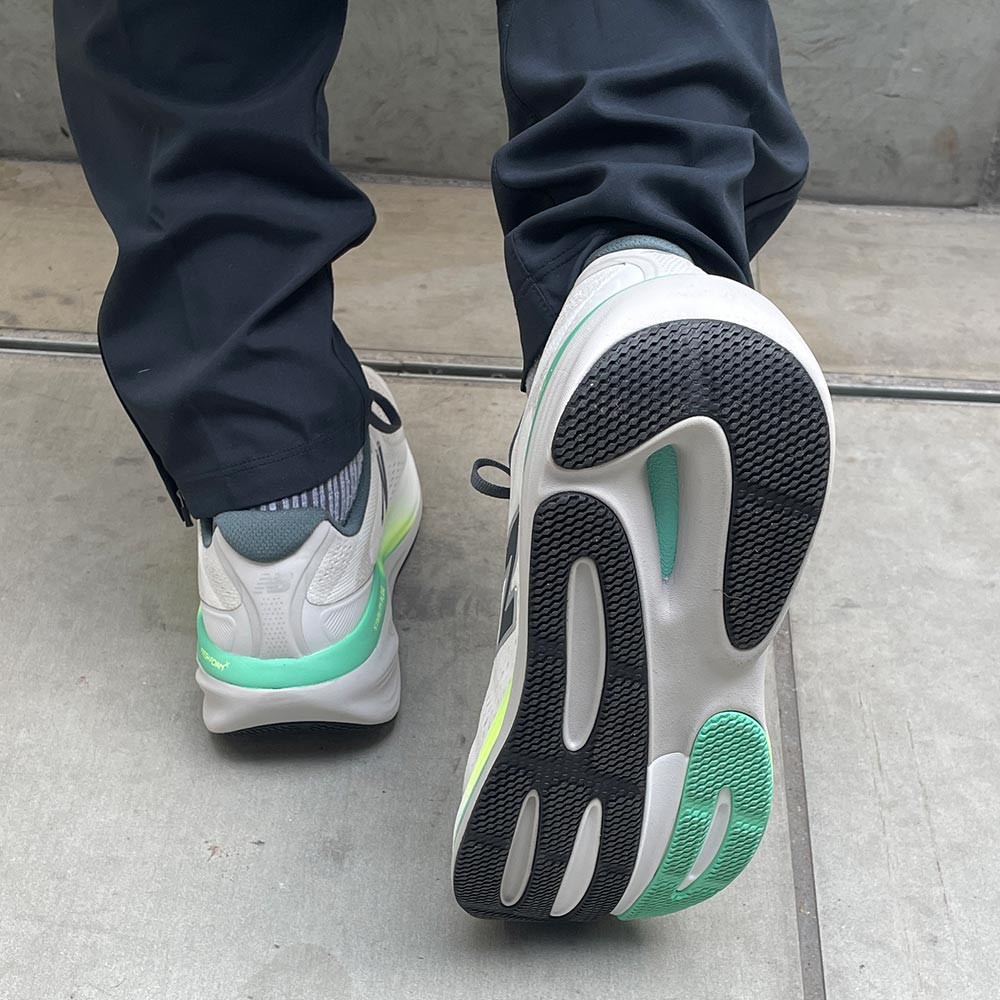 Men's New Balance 860v15