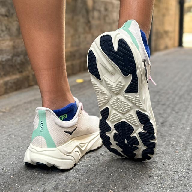 Women's Hoka Arahi 8, Support Road Running Shoes