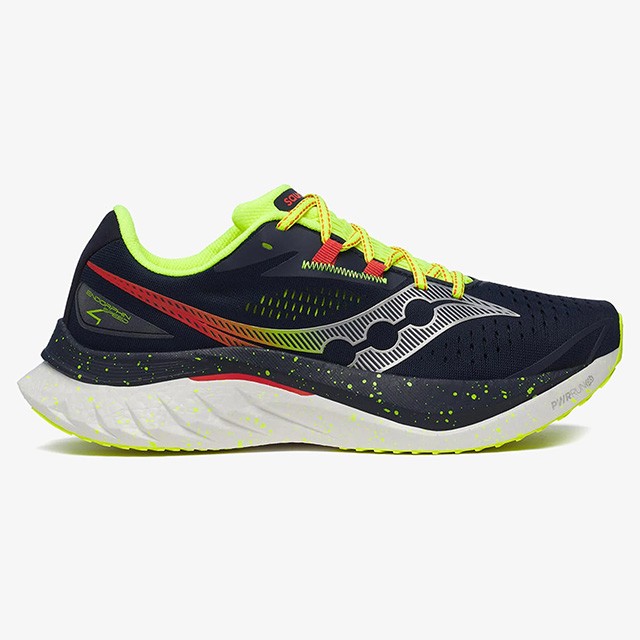Cut in half: Saucony Endorphin Speed 4 Review (2024) | RunRepeat