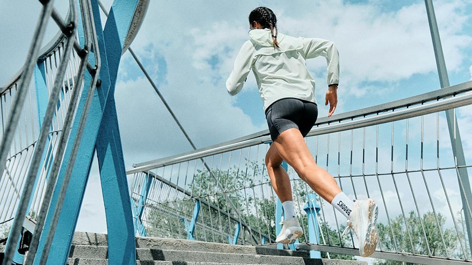 Brooks Adrenaline GTS 25