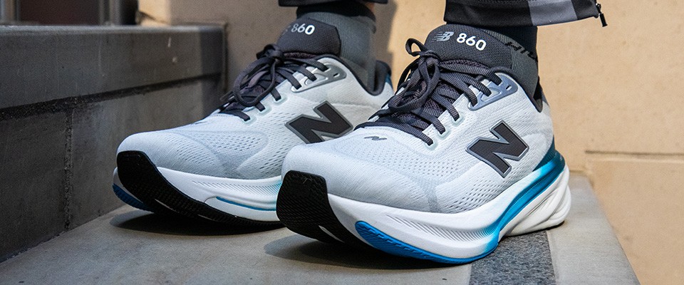 New Balance 860v15