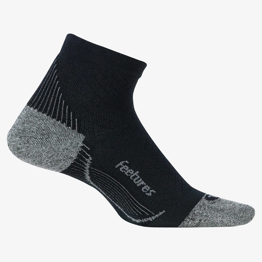 Feetures Plantar Fasciitis Relief QTR Socks in Black