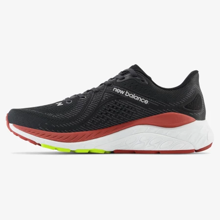 New Balance 860v13 D in Black/Brick Red
