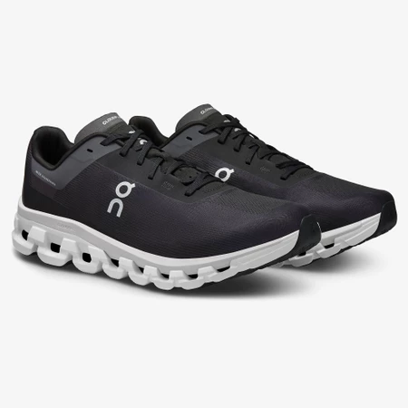 On Cloudflow 4 in Black/White