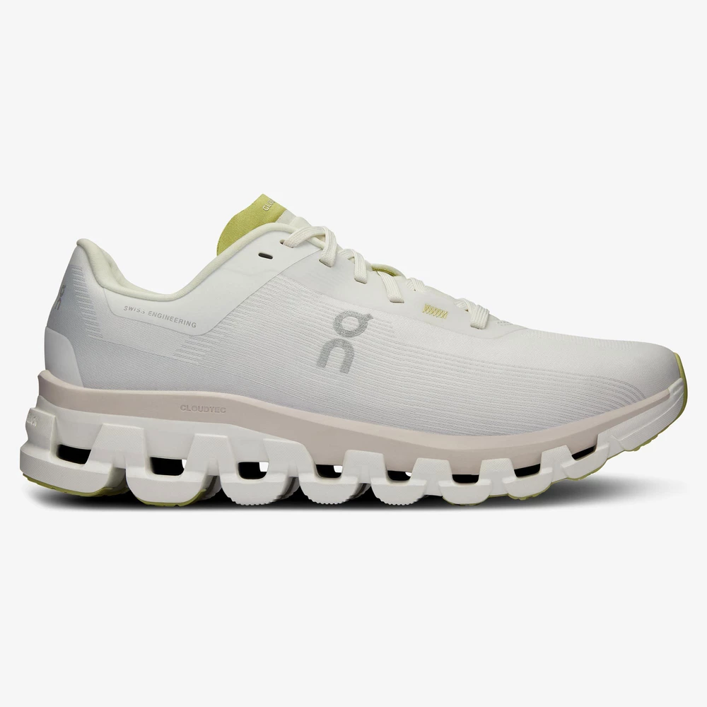 On Cloudflow 4 in White/Sand