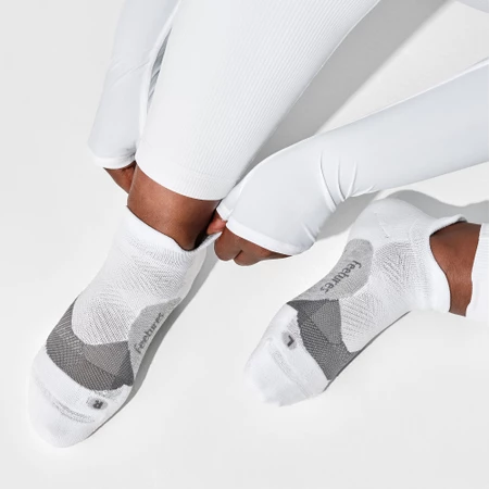 Feetures Elite Light Cushion No Show Socks in White