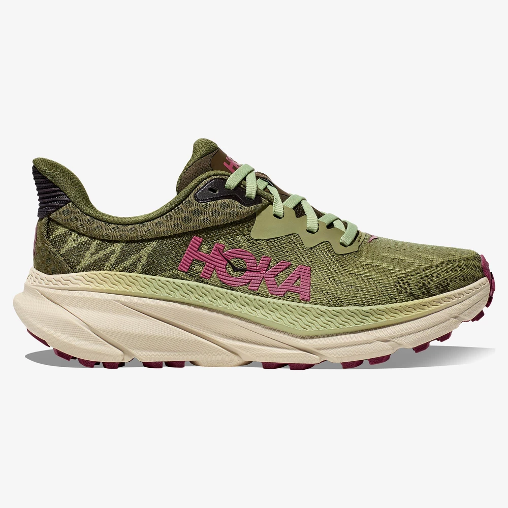 Hoka Challenger 7 Wide in Green/Pink