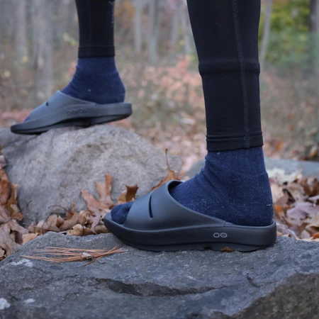 Oofos OOahh Slides in Black