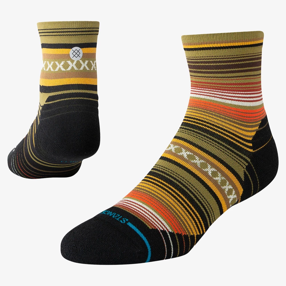 Stance Run Light Quarter Socks in Multicoloured