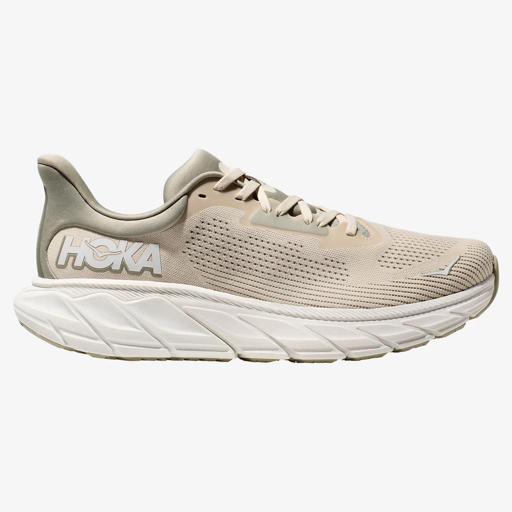 Hoka Arahi 7 in Beige
