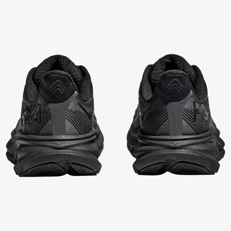 Hoka Clifton 9 in Black/Black