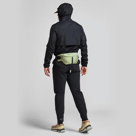 Janji Rainrunner Pack Jacket 2.0 in Black
