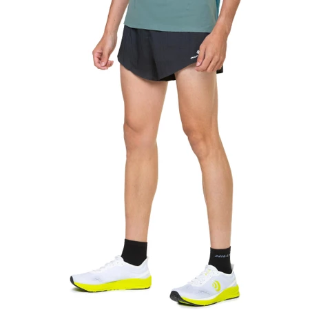 Ronhill Tech Race Shorts in Black