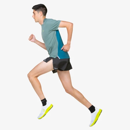 Ronhill Tech Race Shorts in Black