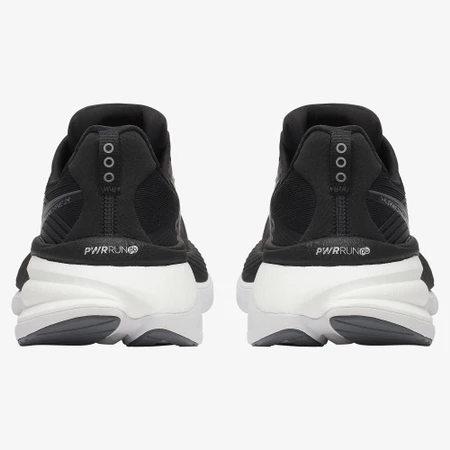 Saucony Hurricane 24 in Black/White
