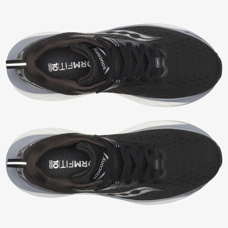 SAUCONY  Triumph 22