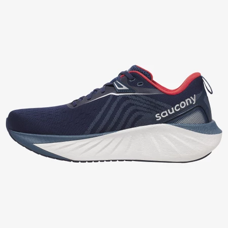 Saucony Triumph 22 in Navy/Dusk