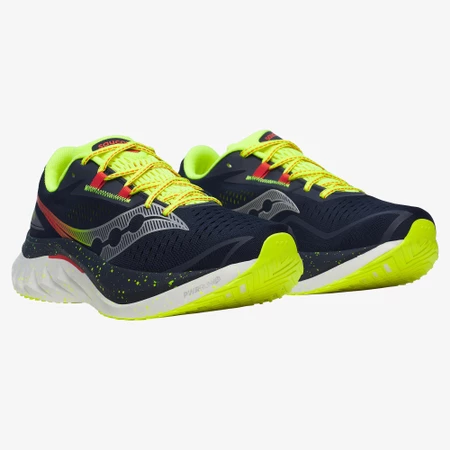 Saucony Endorphin Speed 4 in Navy/Pepper