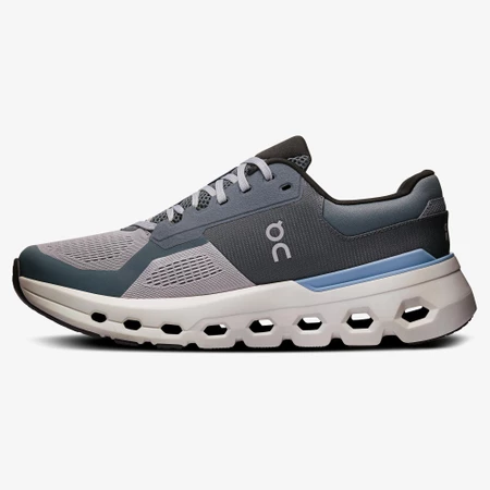 On Cloudrunner 2 in Alloy/Chambray