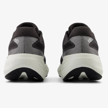 New Balance 880v15 D Wide in Black/White