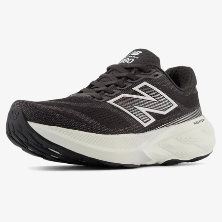 New Balance 880v15 D Wide in Black/White
