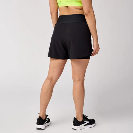 Brooks Chaser 5in 2-in-1 Shorts 2.0 in Black