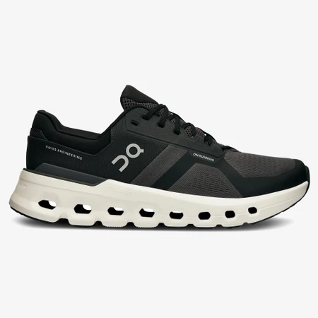 On Cloudrunner 2 Wide in Eclipse/Black