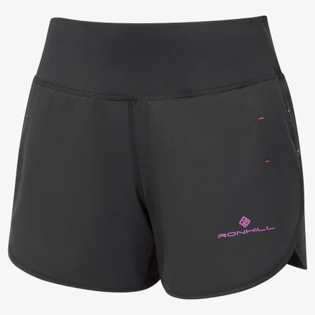 Ronhill Tech 4.5in Shorts in Black/Razz