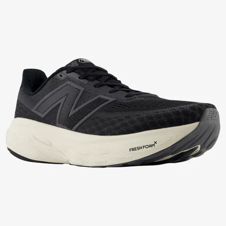 New Balance 1080v14 2E Wide in Black/White