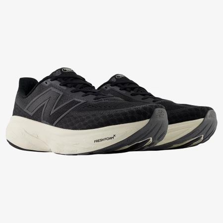 New Balance 1080v14 4E Extra Wide in Black/White