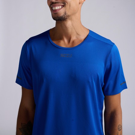2XU  Light Speed Tech Tee