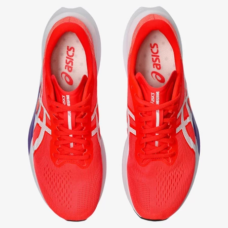 Asics Magic Speed 4 in Red/White