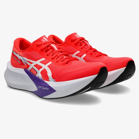 ASICS  Magic Speed 4