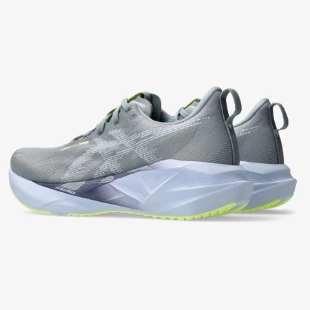Asics Novablast 5 in Grey/Purple