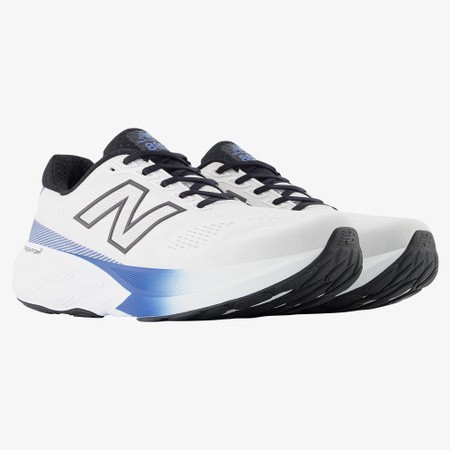 NEW BALANCE  880v15