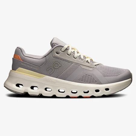 On Cloudrunner 2 in Lilac/Ivory